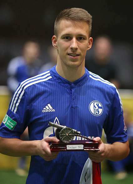 Torschützenkönig des Sparkasse & VGH CUP 2015 schießt Schalke zur Meisterschaft